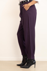 Copenhagen Muse |  High waist barrel trousers Tailor | plum | Picture 5