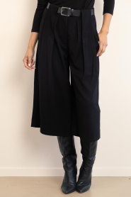 Copenhagen Muse |  Bermuda short Tailor | black | Picture 4