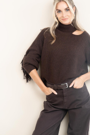 Dante6 |  Sweater with fringe Siega | bruin | Picture 4