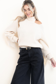 Dante6 :  Sweater with fringes Siega | natural - img5