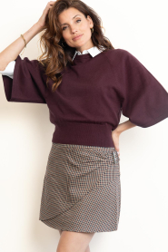 Aaiko :  Checked wrap skirt with buckle Soie  | burgundy - img5