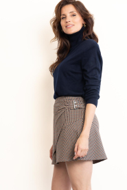 Aaiko :  Checked wrap skirt with buckle Soie  | burgundy - img9
