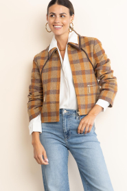 Aaiko |  Checkered cropped wool jacket Solin | brown | Picture 4