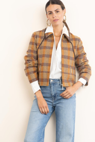 Aaiko |  Checkered cropped wool jacket Solin | brown | Picture 5