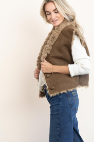Aaiko |  Gilet with teddy collar Avrelle  | brown | Picture 7