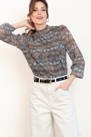 Aaiko |  Semi-transparent top with Tory snake print | animal print | Picture 4
