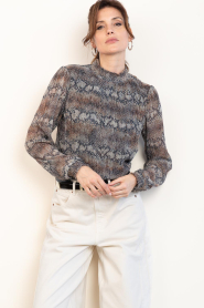 Aaiko |  Semi-transparent top with Tory snake print | animal print | Picture 5