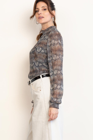 Aaiko |  Semi-transparent top with Tory snake print | animal print | Picture 7