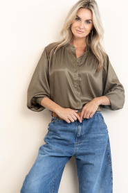 Aaiko |  Shimmer pleated blouse Liv | green  | Picture 2