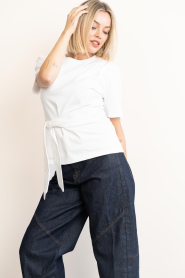 Co'Couture :  T-shirt with bow detail Oriane | white - img5
