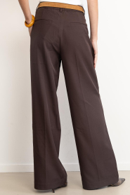 Co'Couture :  Wide leg trousers Luna | dark brown - img7