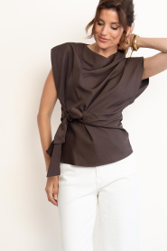Co'Couture |  Top with knot detail Luna | brown | Picture 5