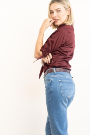 Est'Seven :  Cotton blouse with bow Eilina | burgundy - img6