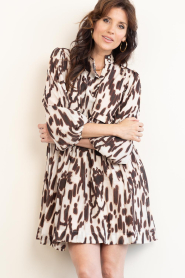 Est'Seven |  Viscose mini dress with print Jade | brown | Picture 6