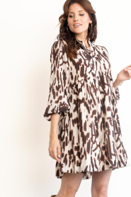 Est'Seven |  Viscose mini dress with print Jade | brown | Picture 7