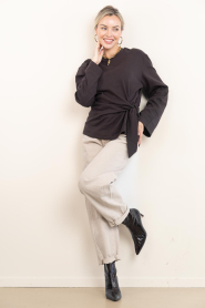 Club L'avenir |  Wrap top Sina | chocolate | Picture 3