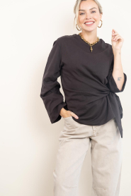 Club L'avenir |  Wrap top Sina | chocolate | Picture 4