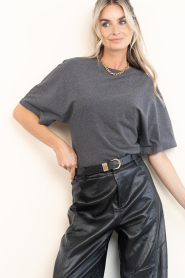 Club L'avenir |  Super soft T-shirt Alva | dark grey | Picture 2