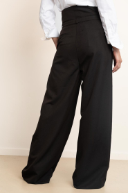 Club L'avenir |  Fitted trousers with detail Alayan | brown | Picture 7