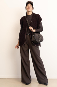 Club L'avenir |  Loose fitted trousers Amari | brown | Picture 4