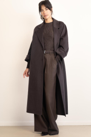 Club L'avenir |  Loose fitted trousers Amari | brown | Picture 2