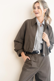 Herskind |  Cropped barrel bomber jacket Stella | khaki | Picture 4