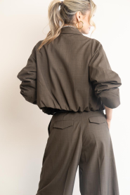 Herskind |  Cropped barrel bomber jacket Stella | khaki | Picture 8