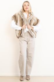 STUDIO AR |  Faux fur bodywarmer Olena | beige | Picture 4