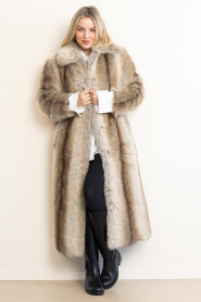 STUDIO AR |  Faux fur long coat Scarlet | beige | Picture 3