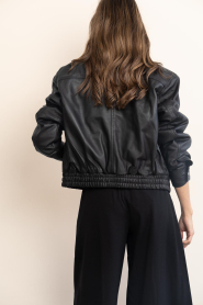 STUDIO AR :  Leather bomber jacket Willow | black - img6