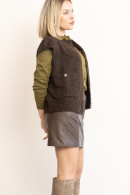 STUDIO AR |  Knitted bouclé cardigan Idony | dark brown | Picture 9