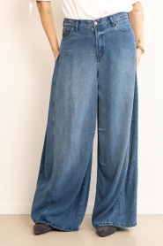 Lois Jeans |  Super wide leg barrel jeans Aerea L32 | blue | Picture 4