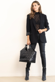 Cala Jade |  Hand breaded leather bag Misu L | black  | Picture 2