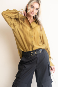 Cala Jade :  Leather belt with buckle Nebel | black - img2