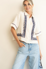 by-bar |  Cotton blouse with embroidery Jela | natural | Picture 5