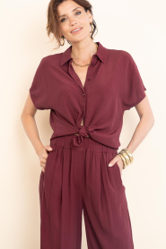 by-bar |  Sleeveless viscose blouse Barley | burgundy | Picture 2