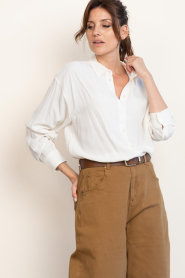 by-bar :  Viscose blouse Kris | natural - img4
