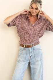 Haute L'Amitié |  Checkered blouse Musa | burgundy | Picture 5