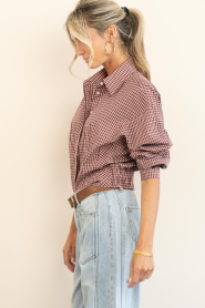 Haute L'Amitié |  Checkered blouse Musa | burgundy | Picture 6