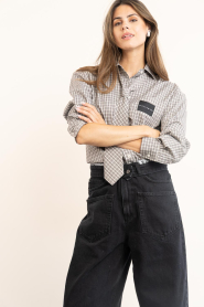 Haute L'Amitié :  Checkered blouse Chess | beige - img6