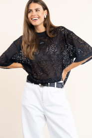 Haute L'Amitié |  Lace boxy t-shirt Summer | black | Picture 4