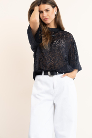 Haute L'Amitié |  Lace boxy t-shirt Summer | black | Picture 2