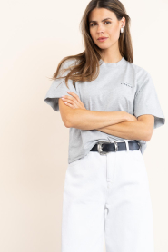 Haute L'Amitié :  Basic T-shirt Crew | grey - img2