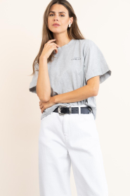 Haute L'Amitié :  Basic T-shirt Crew | grey - img6