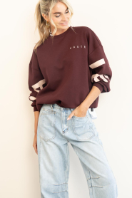 Haute L'Amitié :  Sweater with logo Maxi | burgundy - img6