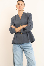 Haute L'Amitié :  Pleated blazer Enna | grey - img5