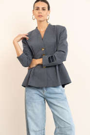 Haute L'Amitié :  Pleated blazer Enna | grey - img2