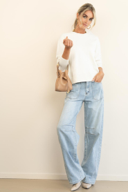 Haute L'Amitié :  Barrel jeans Front | blue - img4