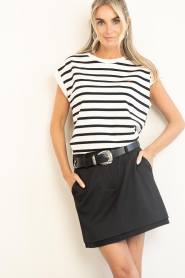 Haute L'Amitié :  Tailored mini skirt Premiere | black - img4