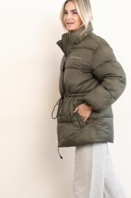 Haute L'Amitié |  Padded puffer jacket Climb | green | Picture 8